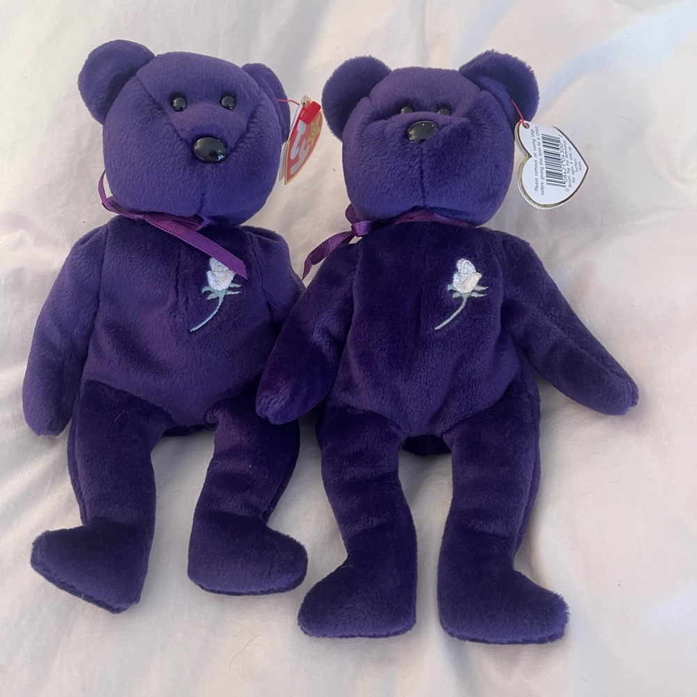 Rare MINT condition Princess Diana TY Beanie Baby. 1997. 2 available. OFFERS !!